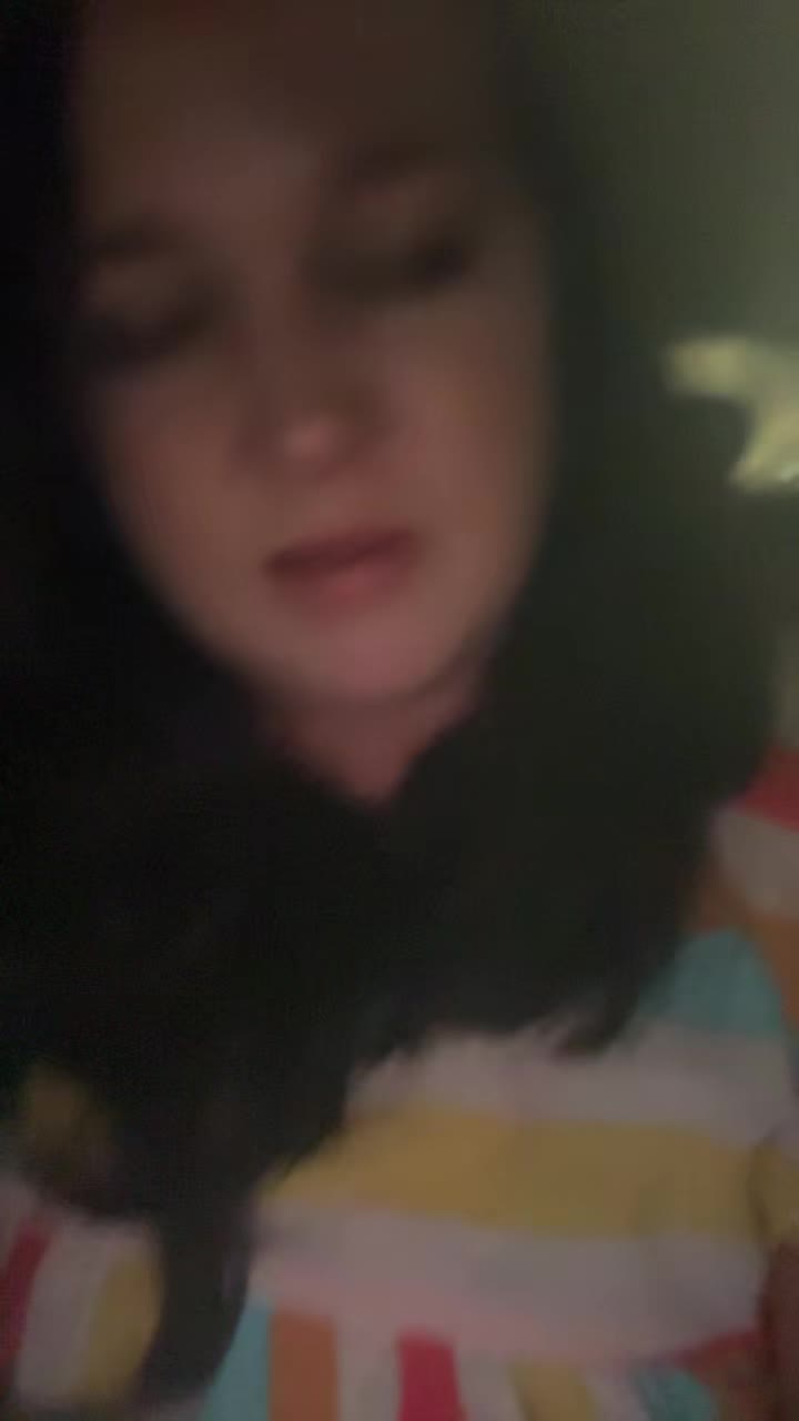 @somebodys_fineass_wife