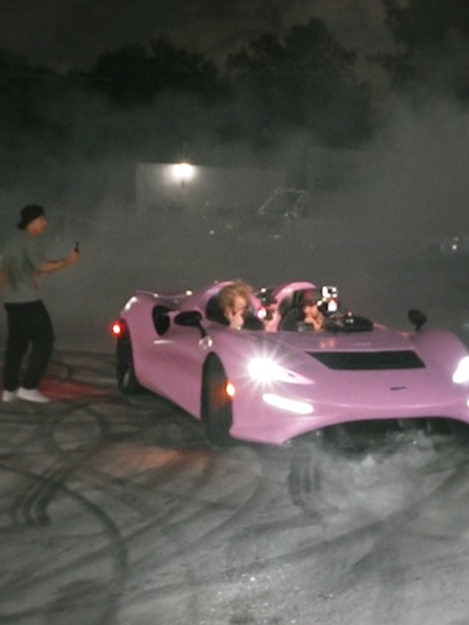 @DAILY DRIVEN EXOTICS