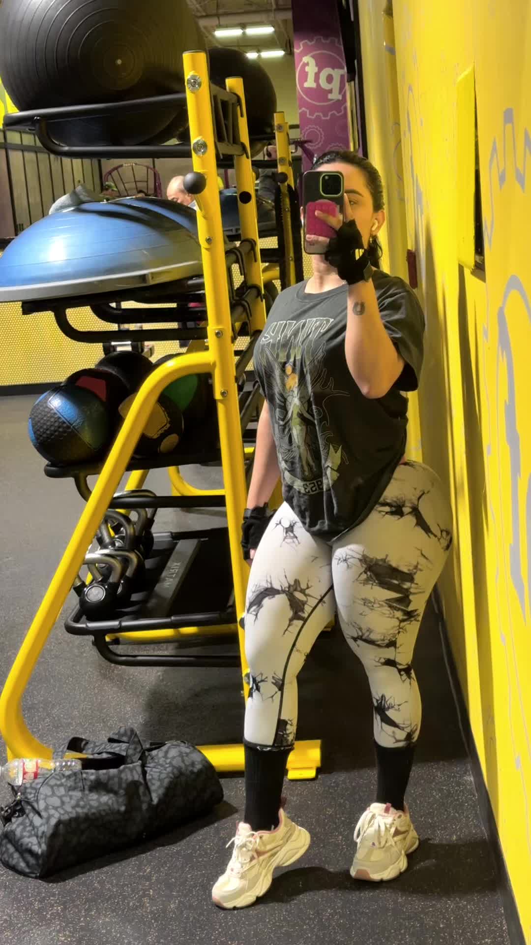 @Yara🍑