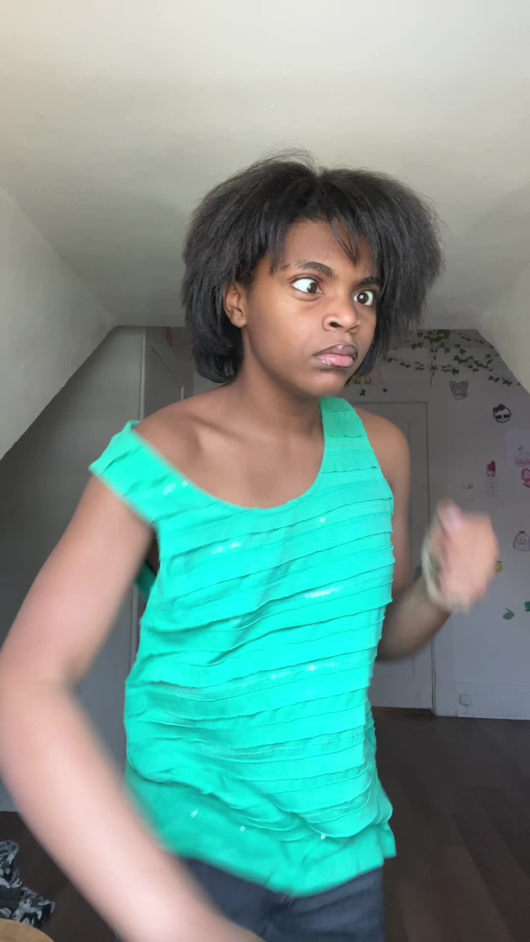 @zyrahasauraunlikeyou