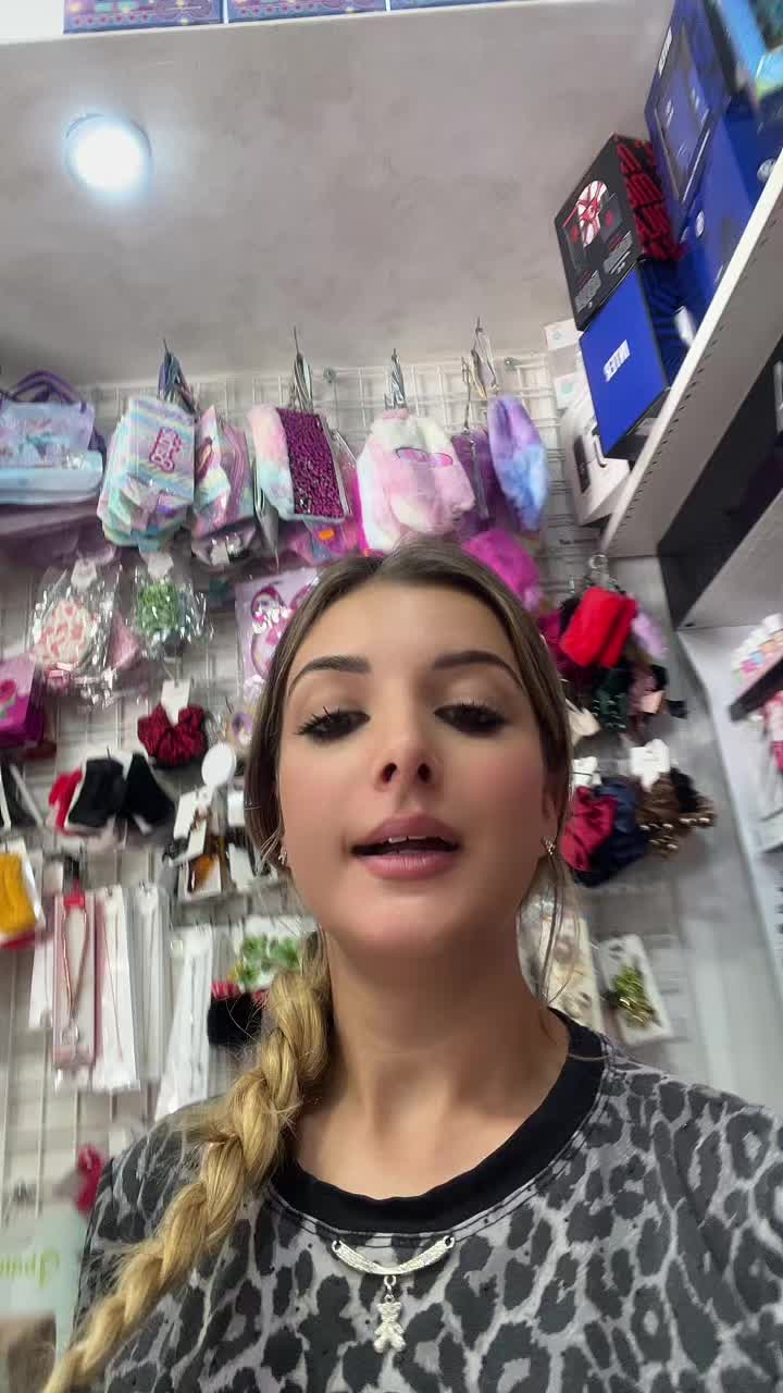 @𝓐𝓾𝓻𝓸𝓻𝓪𝓢𝓱𝓸𝓹 🎀