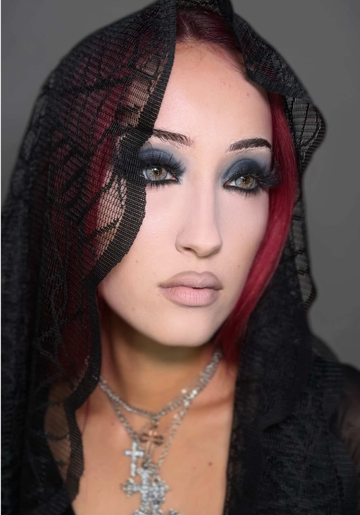 @ALEXLUVSMAKEUP 🫧