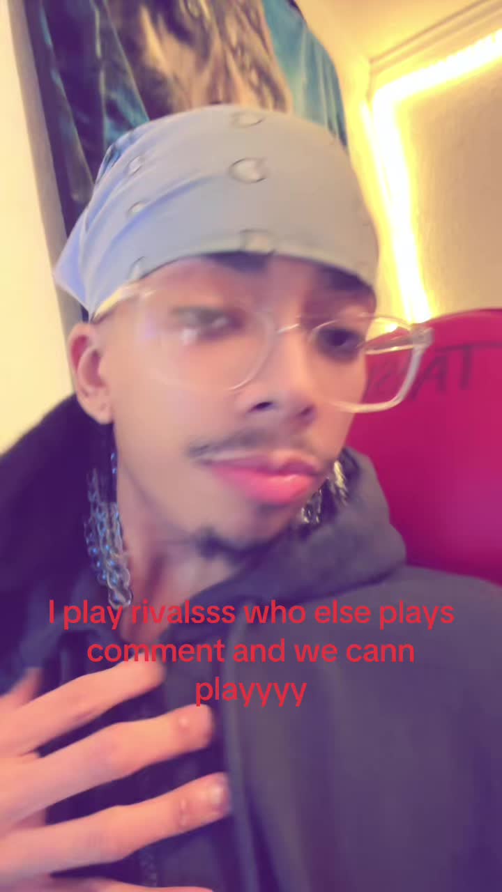 @Stossie