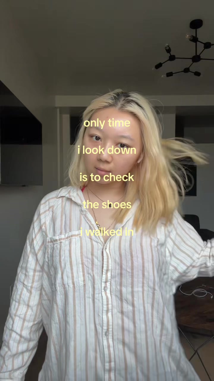 @e 𐔌՞ ܸ.ˬ.ܸ՞𐦯
