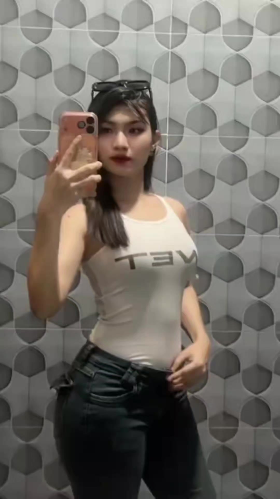 @F&iuml;t Beāuty 9.9