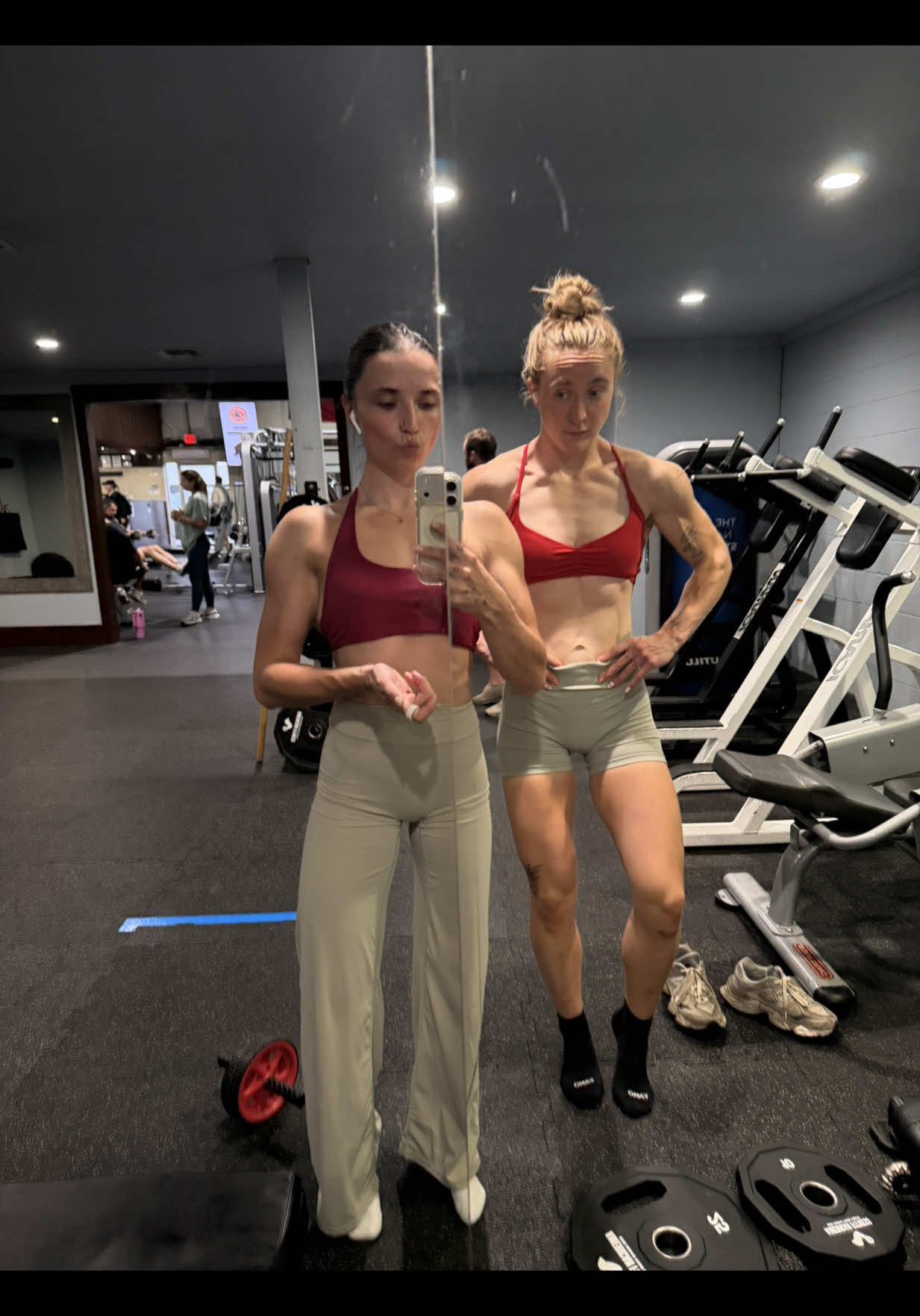 @makanalee0298