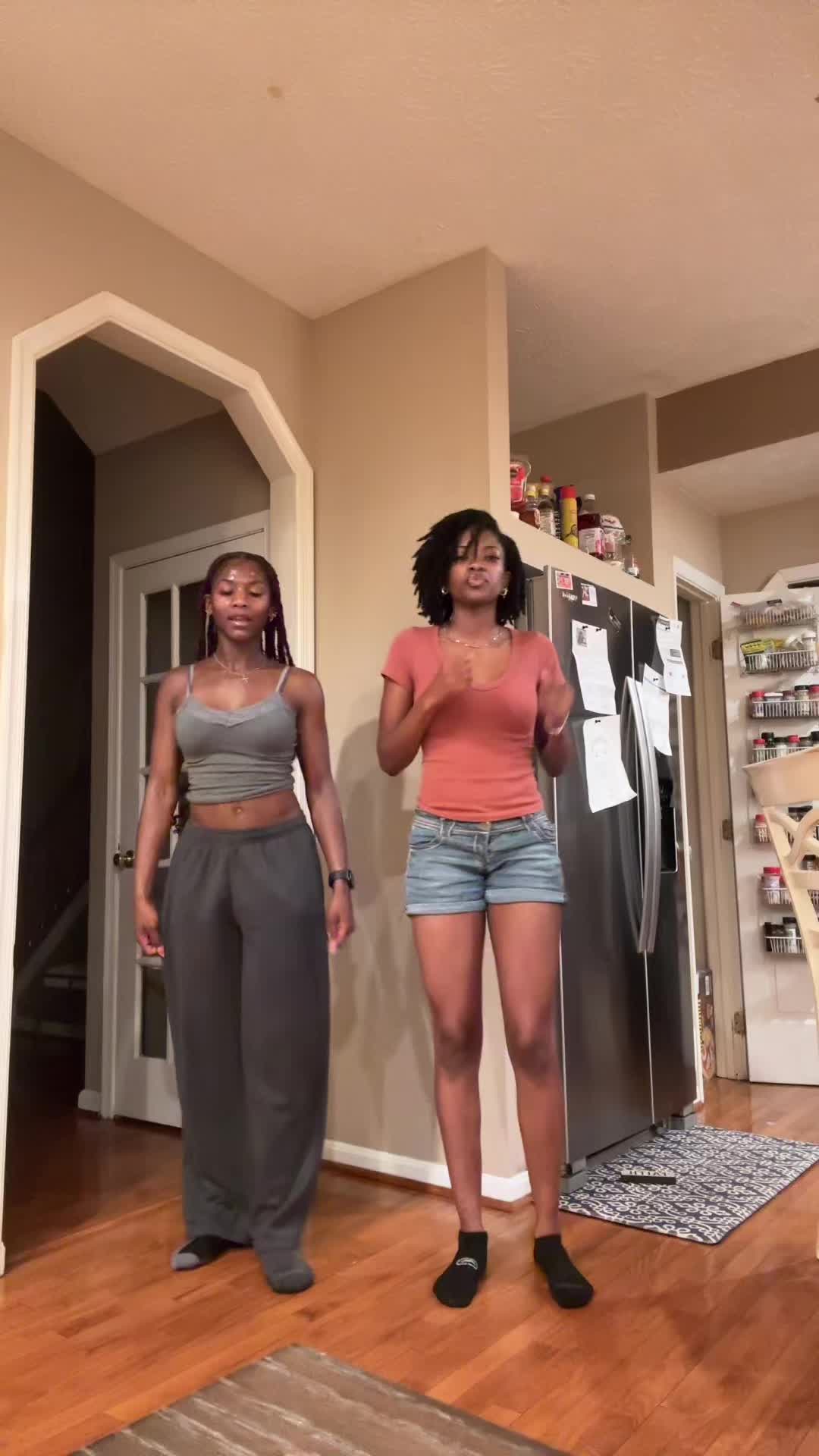 @gooeygorgonzola