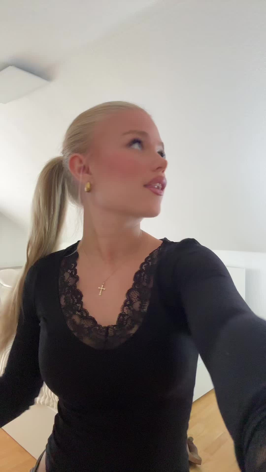 @hannahnikita_10