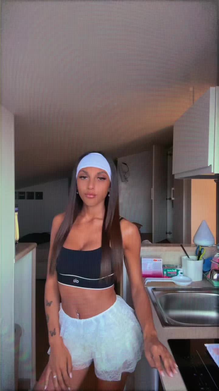 @AM