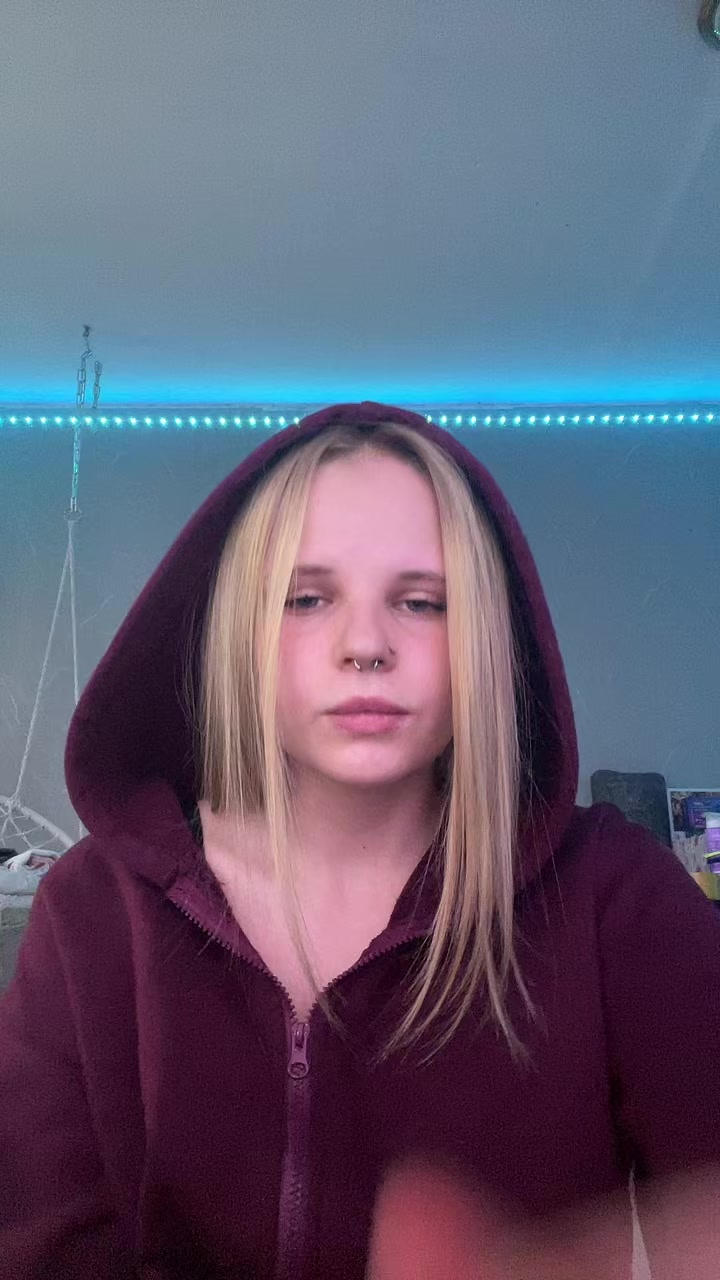 @Лисеночек<3