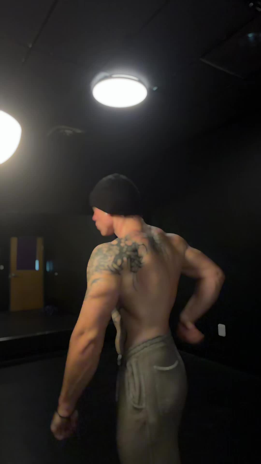 @itsjustshon