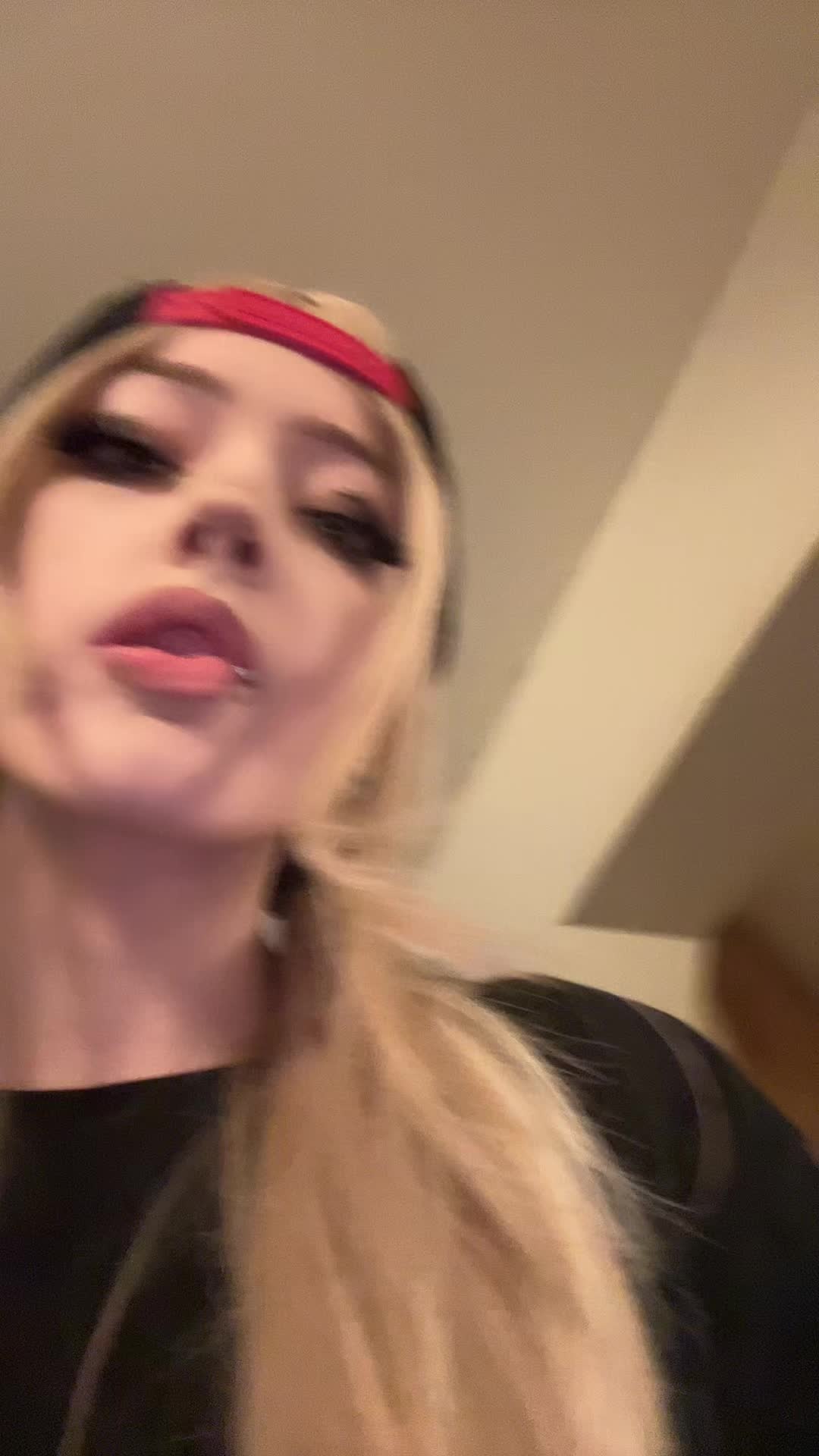 @Slovakian Superstar