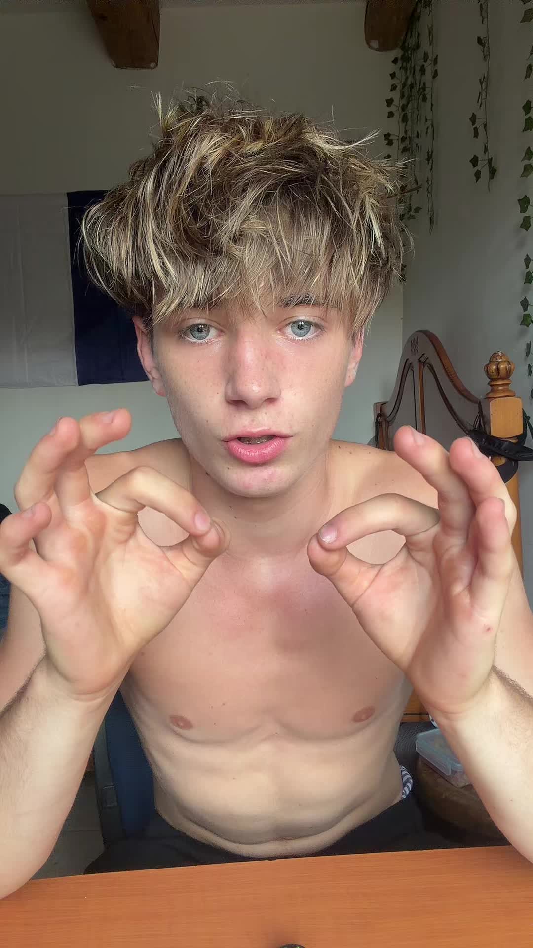 @theo🕷️