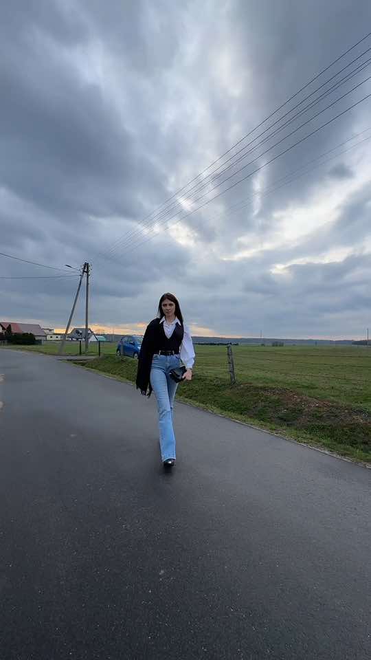 @Mira🦋✨