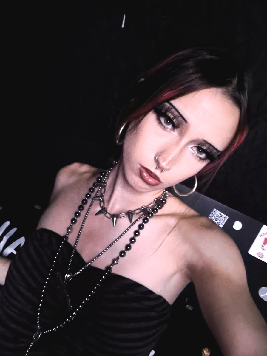 @☭❤️✮𝔑𝔢𝔩𝔢✮🖤☭