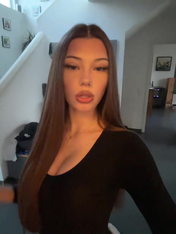 @𝓢𝓸𝓹𝓱𝓲𝓮