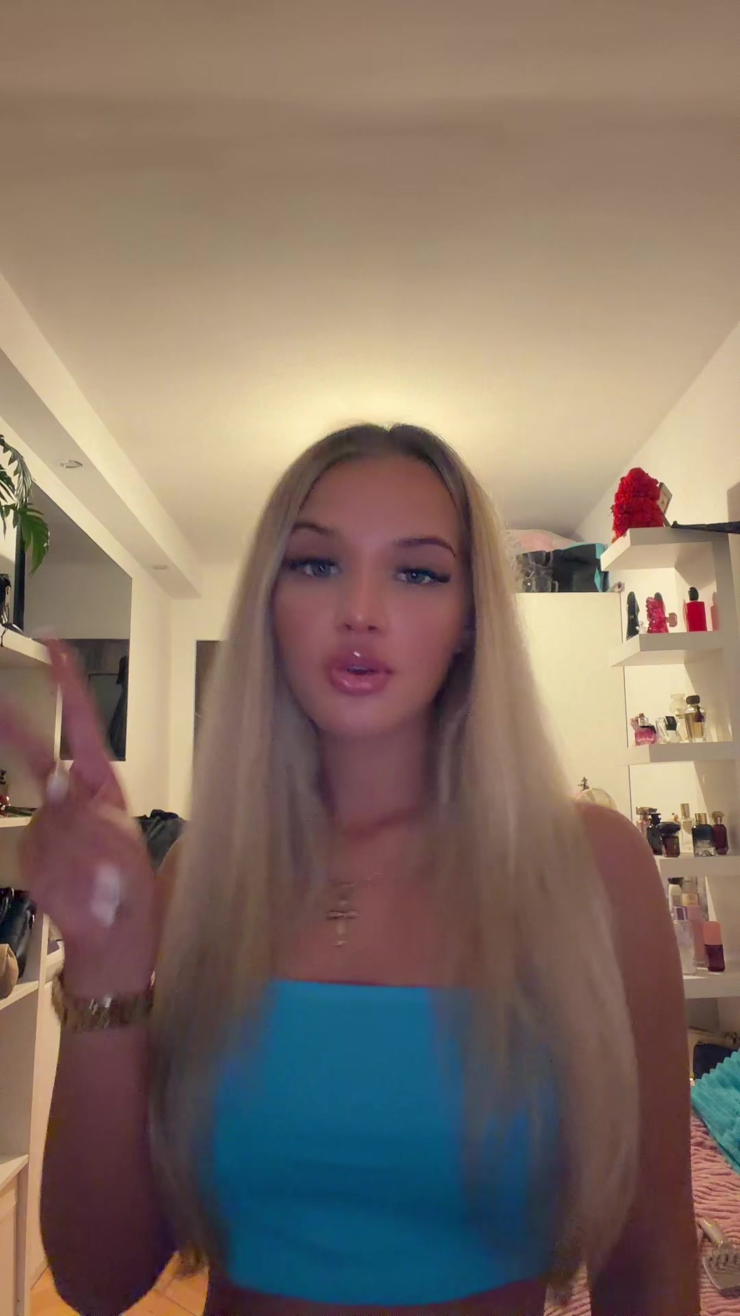 @zuzia