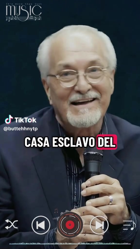 @Carolina A
