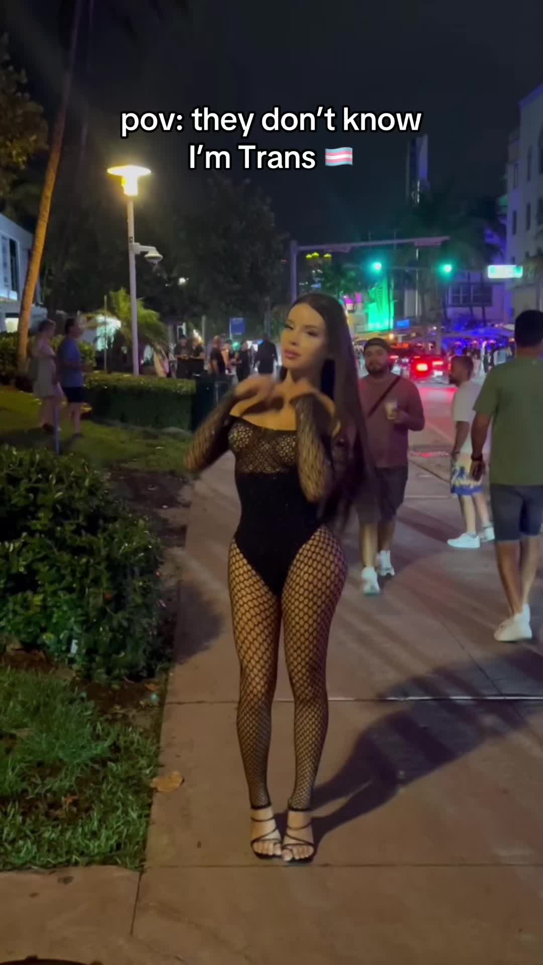@alexquinnv1