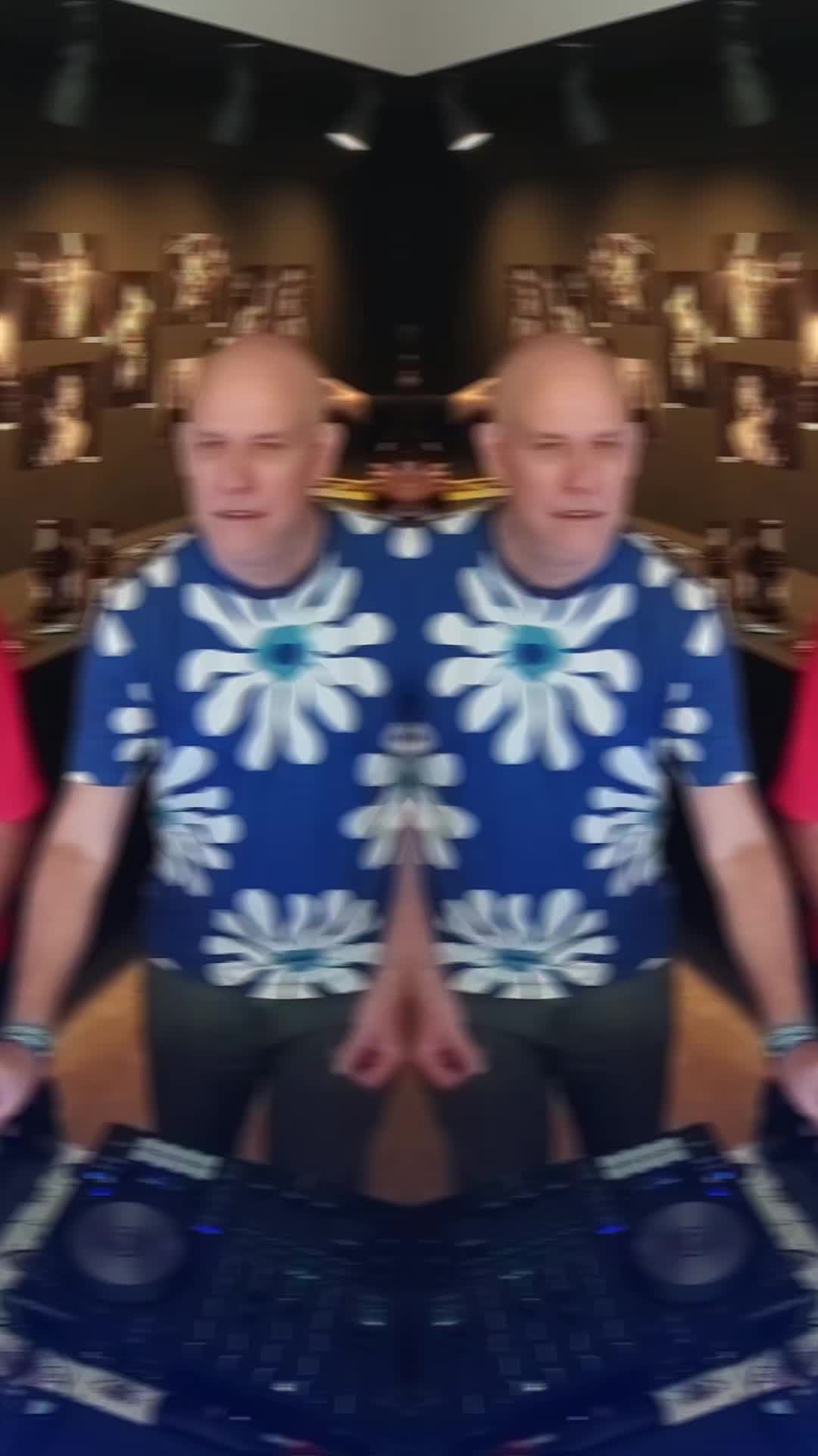 @Marcel Str&ouml;mer