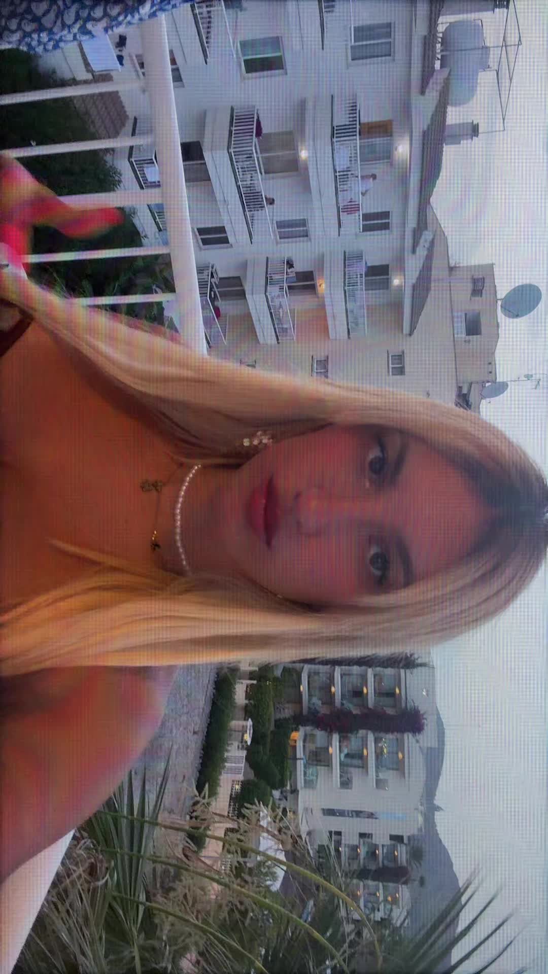 @ilaria_gallo_