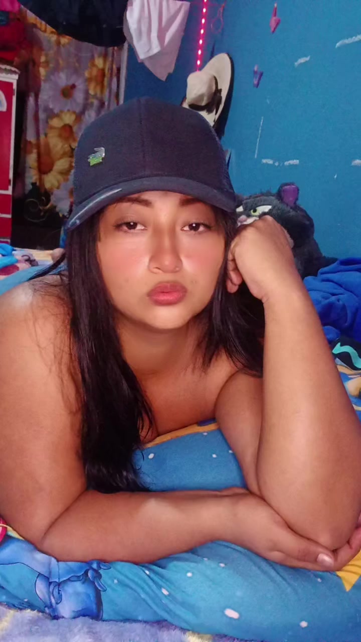 @𝕮𝖆𝖗𝖔𝖑 𝕲𝖔𝖓𝖟𝖆𝖑𝖊𝖟😘