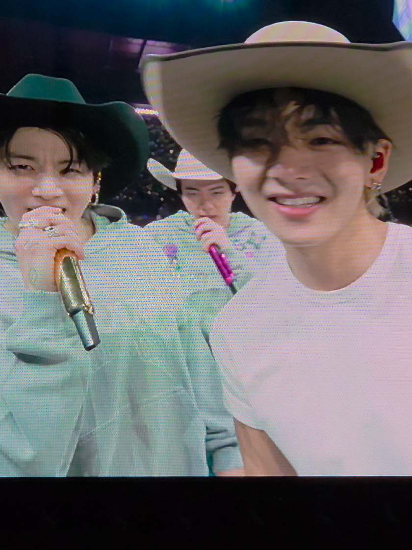 @꧁♡Eri Jane♡꧂ ⊙⊝⊜ 🐿💜🇲🇽