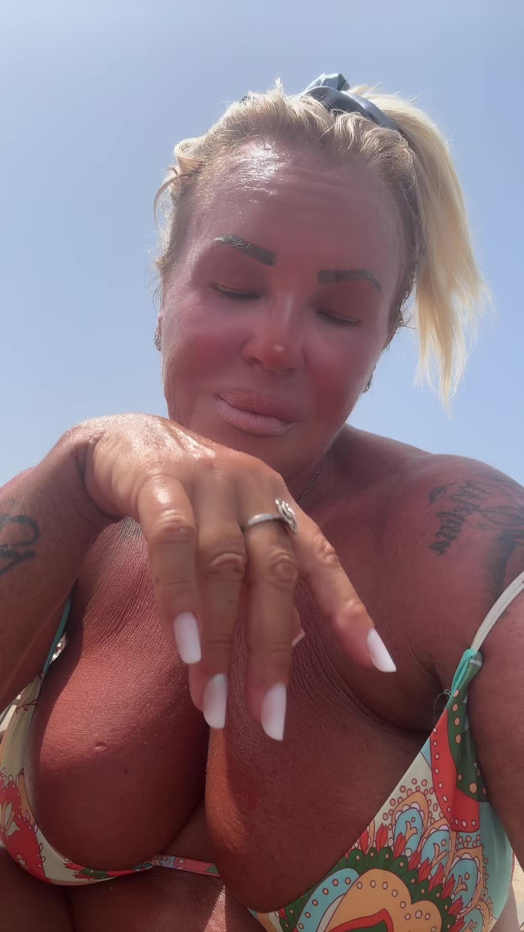 @Angela