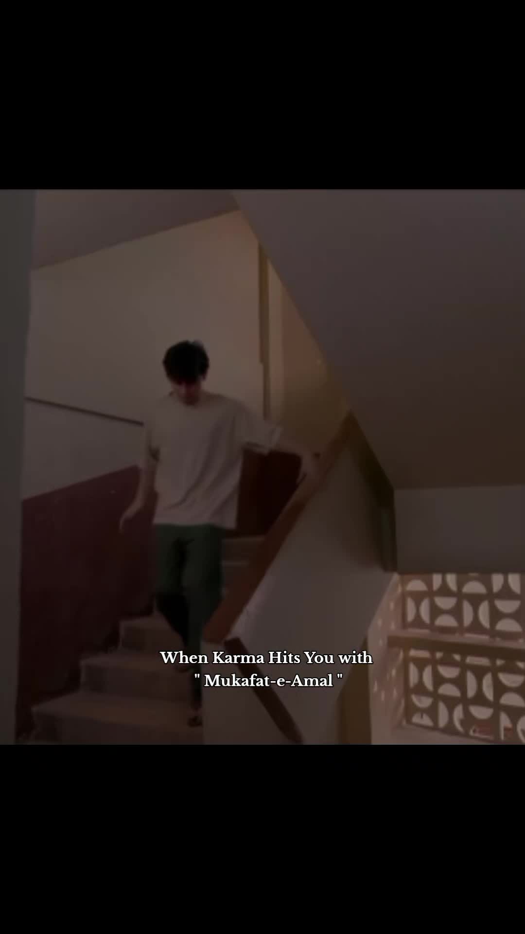 @R🕊️