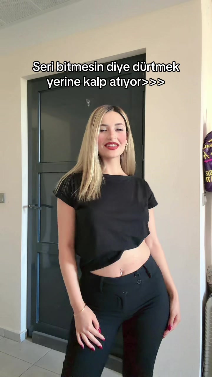 @nazliaslan_
