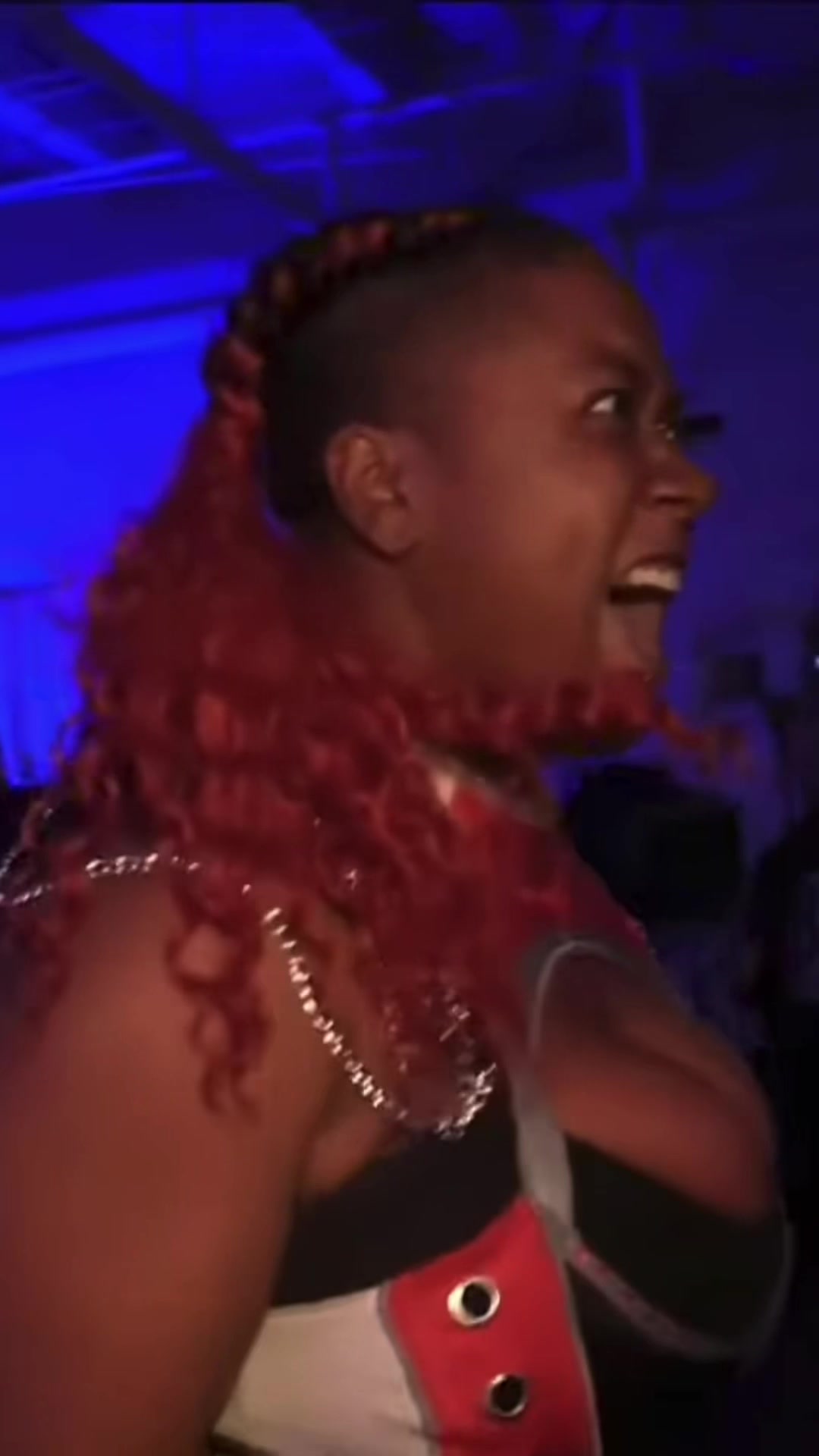 @ItsThaVillainess