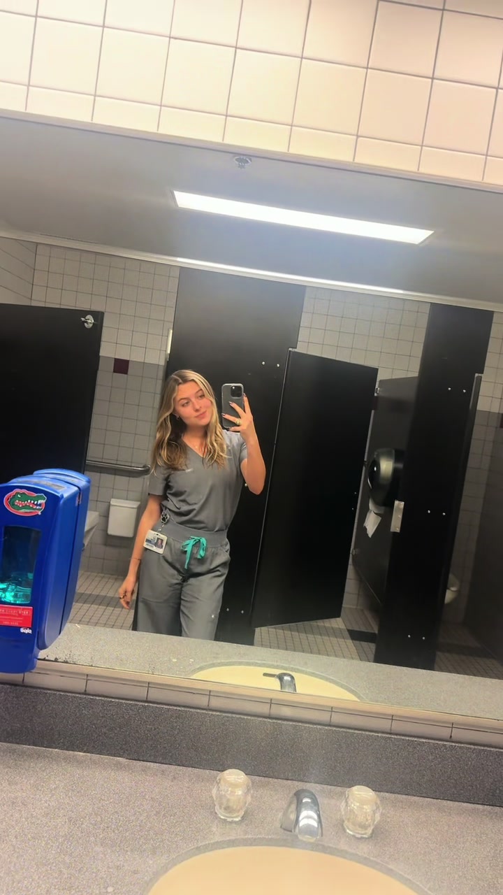 @Avery | Vet Student🐾