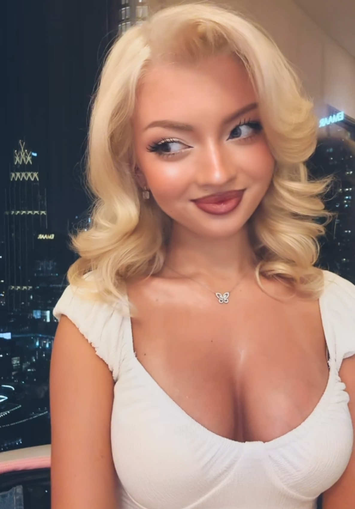 @🇦🇪Maryam مريم🇺🇿