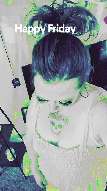 @☠️🤘Stormee☠️🤘