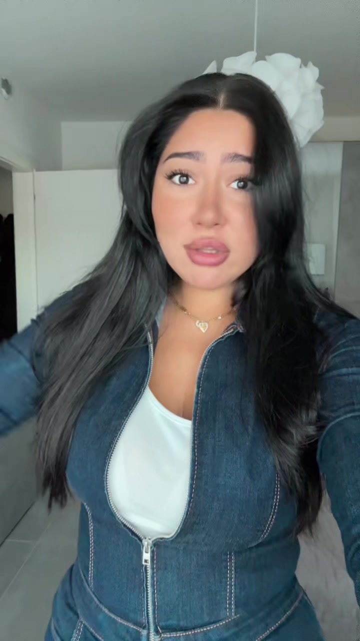 @Nico