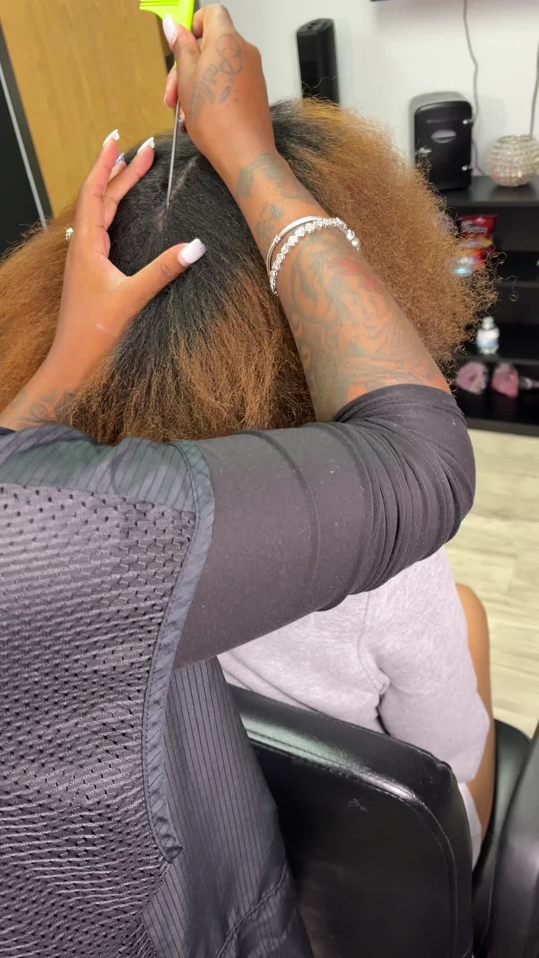 @Houston’s Braider/Lash Tech
