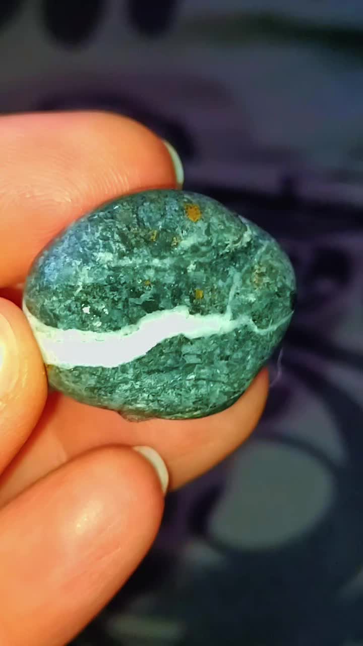 @rocksarecoolorsomeshit