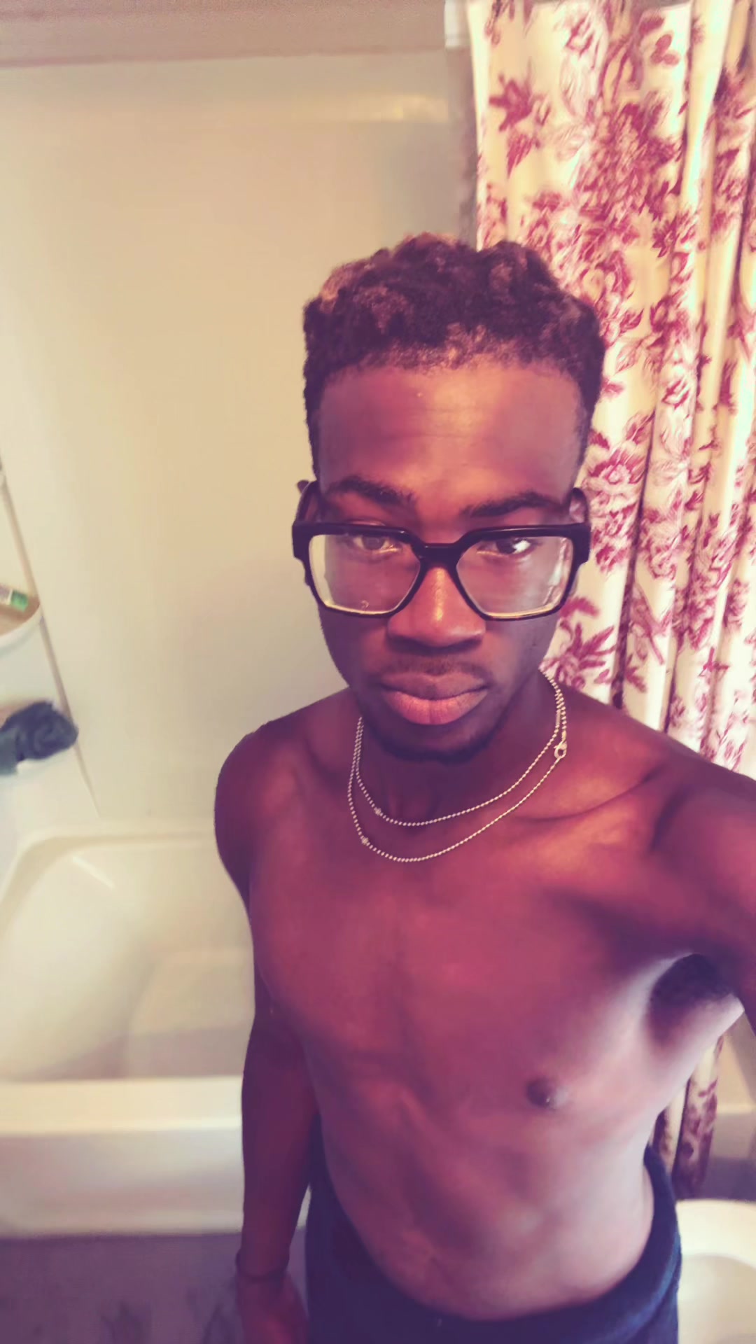 @R7Getcuckedpssyxoxo