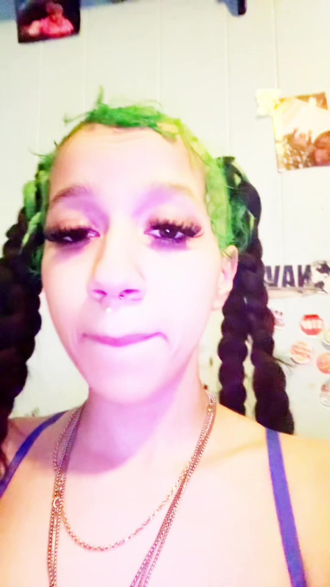 @🧿