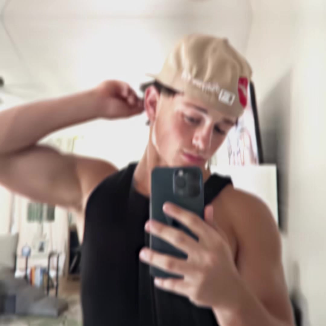 @🤫