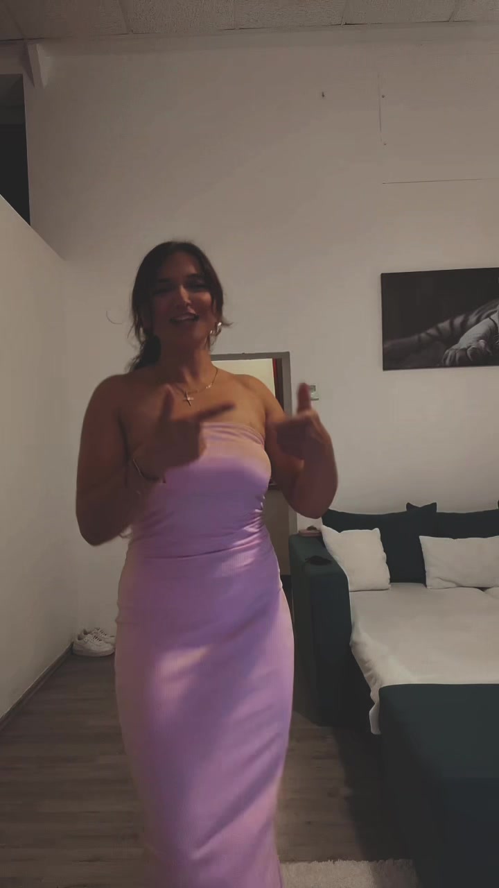 @Sara🇷🇴&🇩🇪