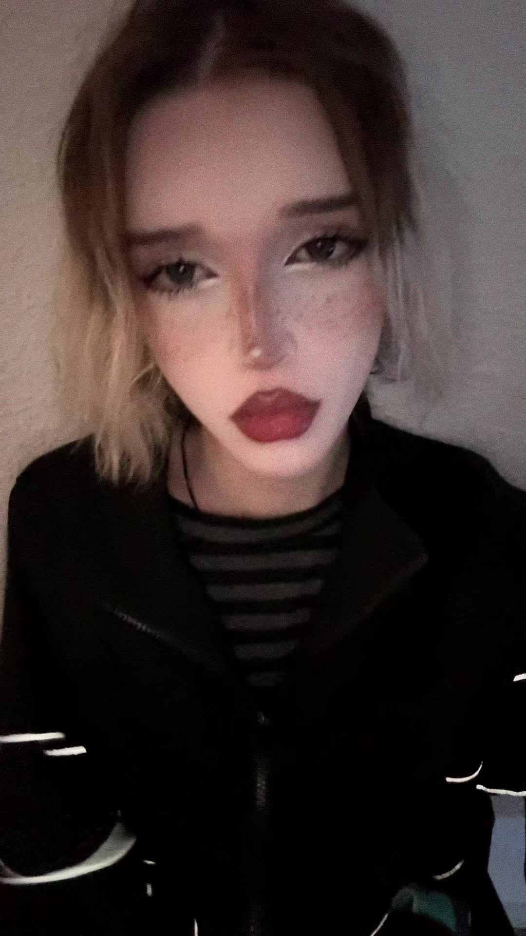 @moonviil