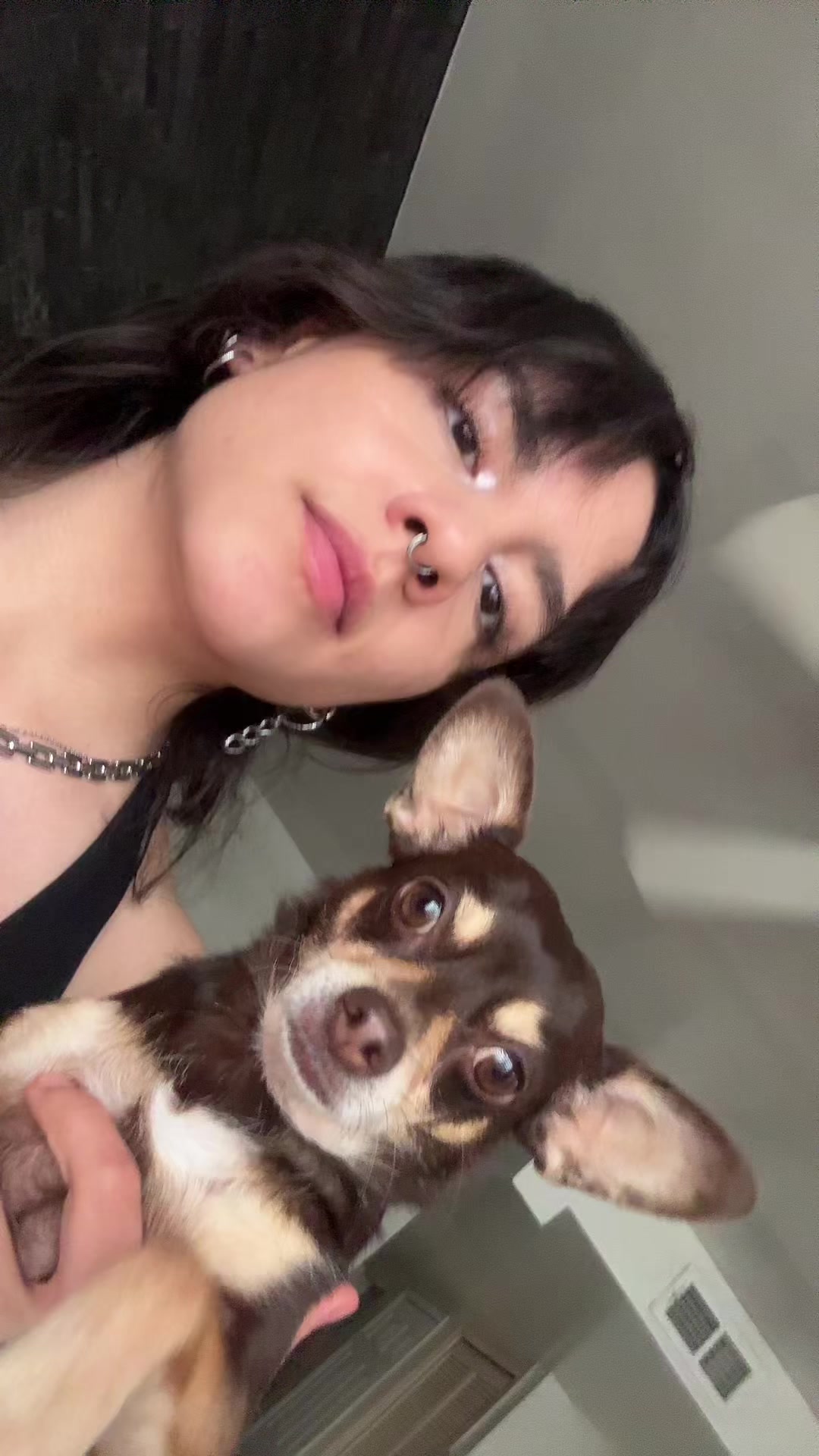 @fiona_acosta