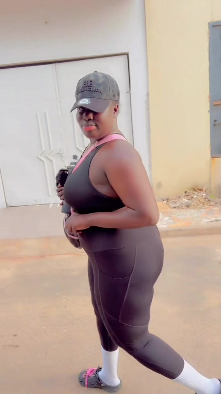 @Bbmita saliou linternational🥳
