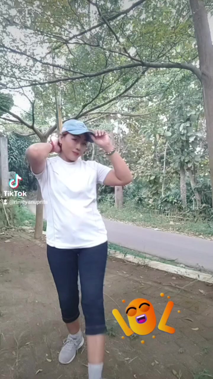 @RINIE YANUPRITA