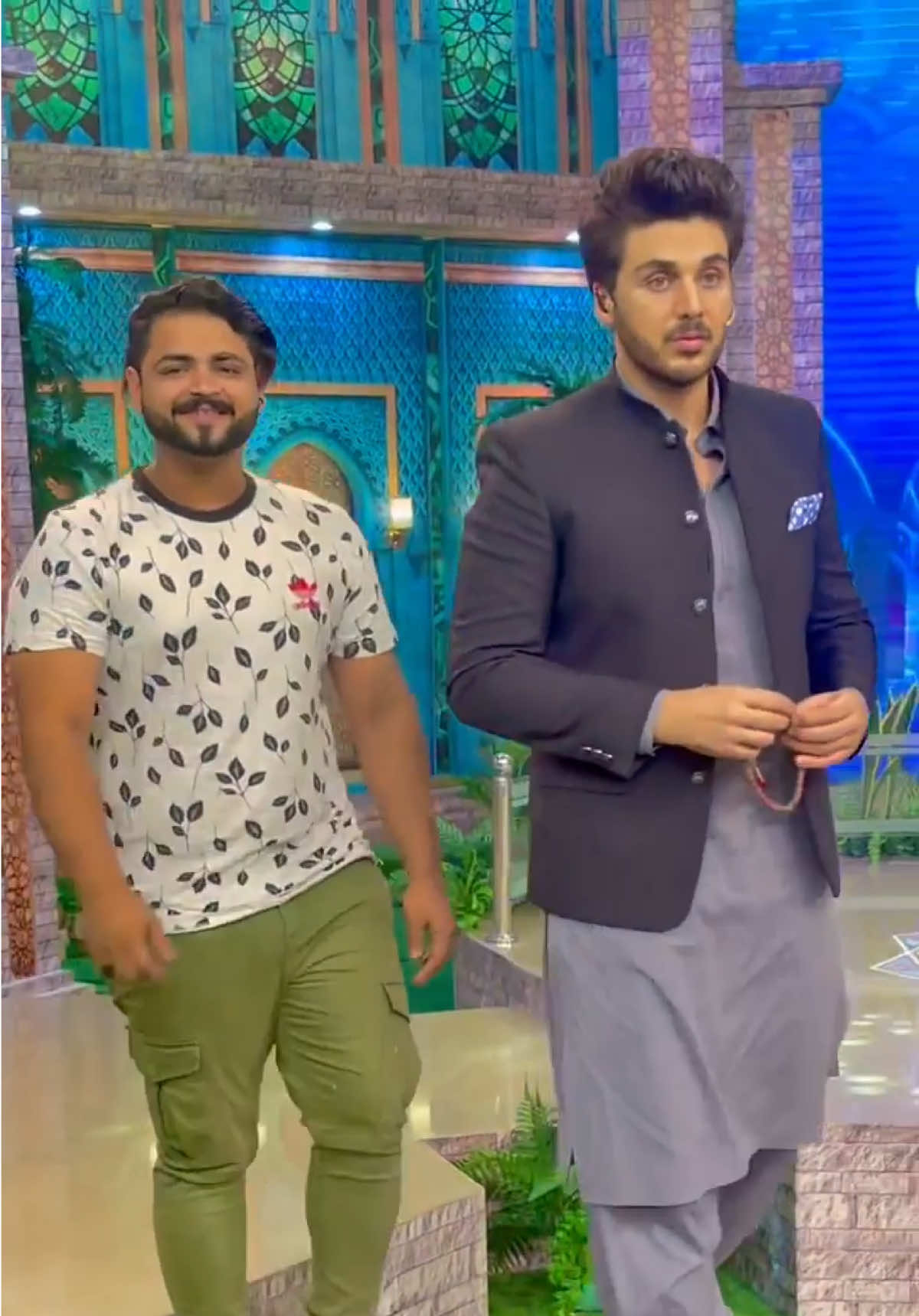 @waqaskhoجa