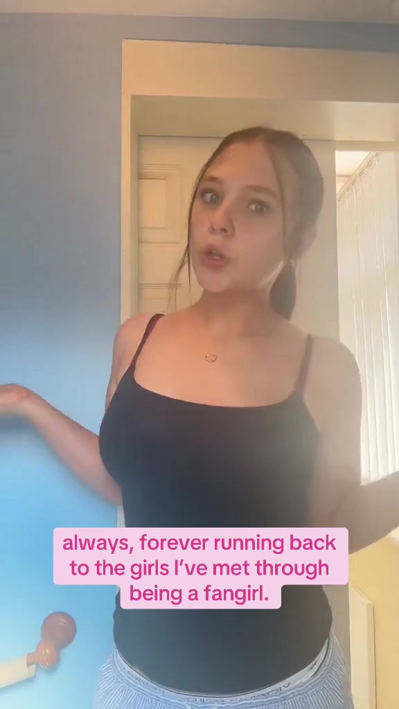@annaᥫ᭡