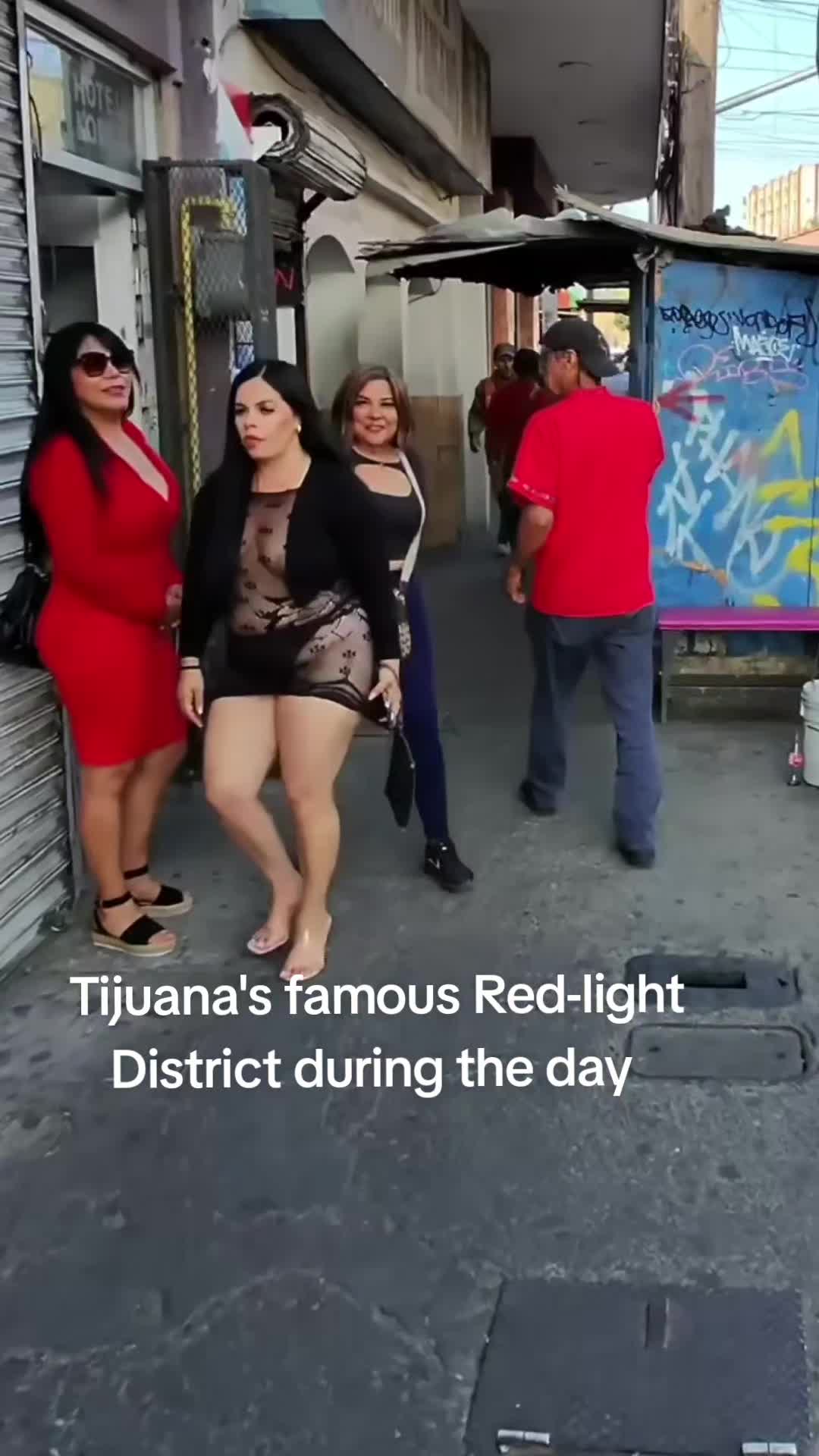 @💩 & 😆