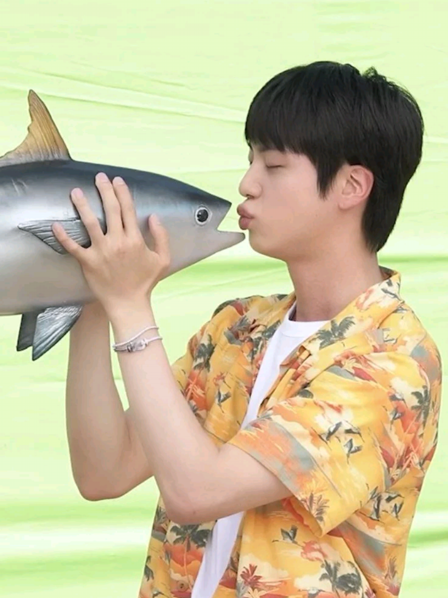 @SONICA⁷ IS SEEING BTS݁ ˖Ი𐑼⋆