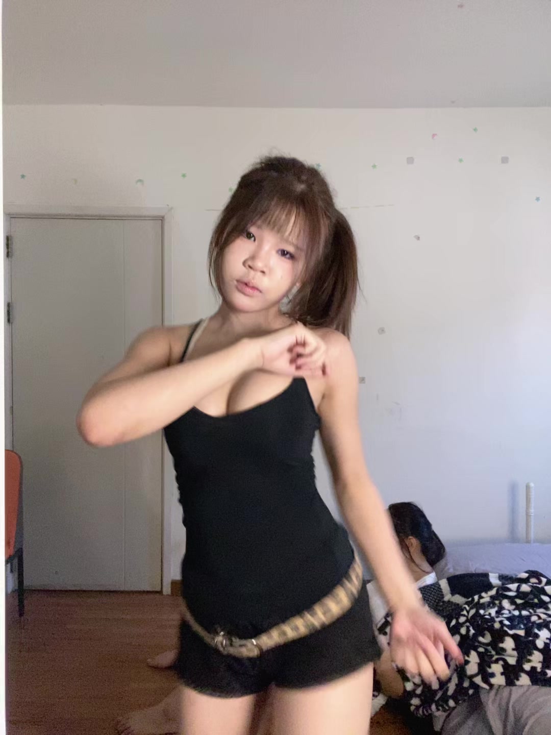 @หมุกระจก